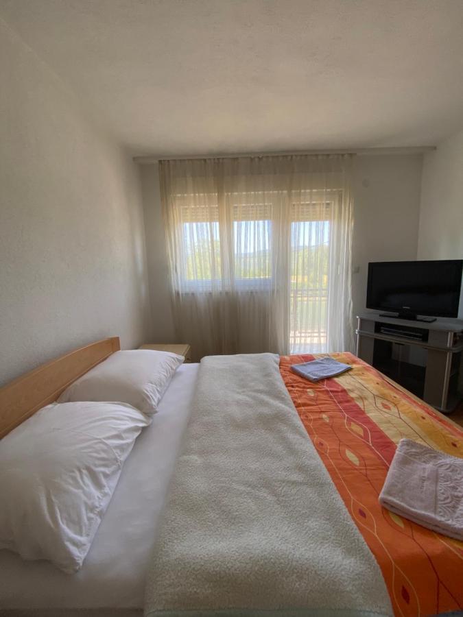 דירות Drvar Apartman “Iva” מראה חיצוני תמונה