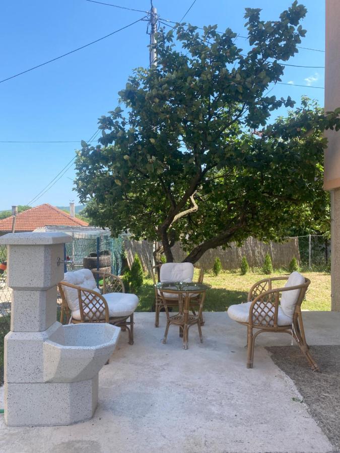 דירות Drvar Apartman “Iva” מראה חיצוני תמונה